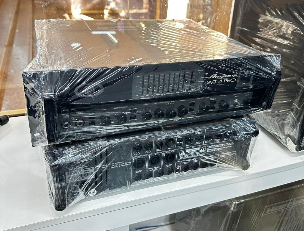 Ampeg SVT4 PRO "B" Stock