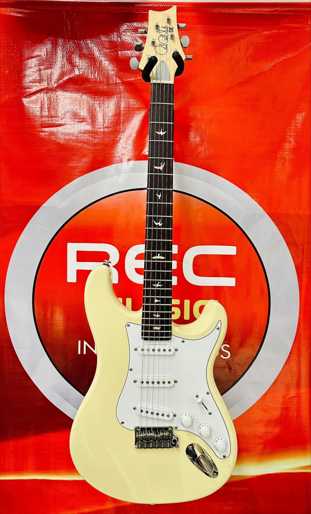 PRS SE Silver SKY Moon White "B" Stock