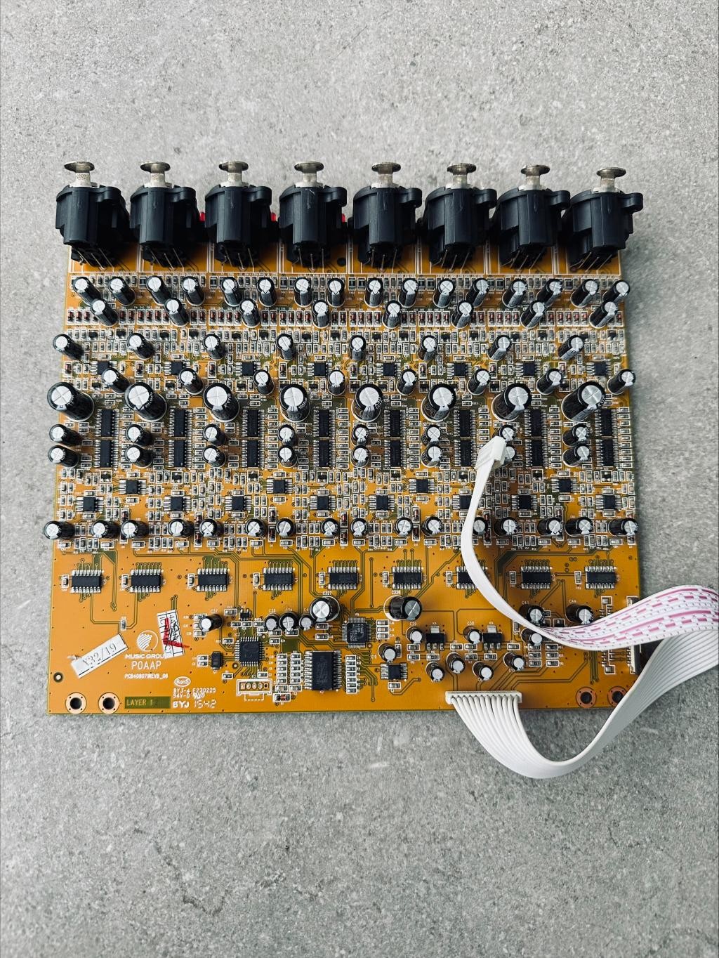 BEHRINGER PLACA X32 INPUT 9-16CH — foto 1
