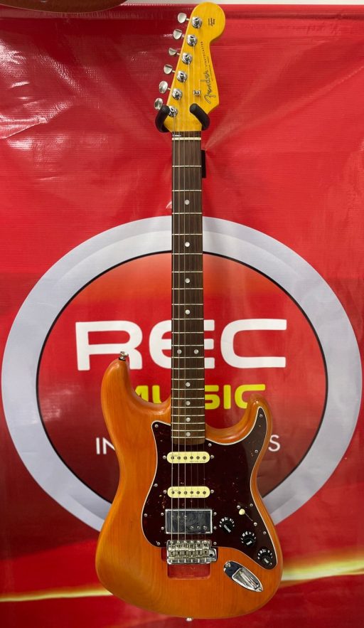 FENDER GUIT. AMER. SIGN. MICHAEL LANDAU "B" STOCK — foto 1