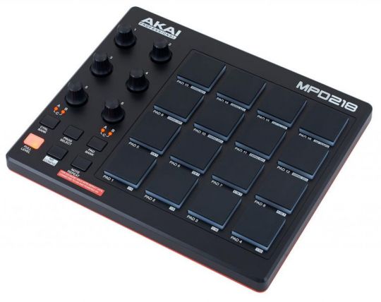 AKAI MPD218 CONTROLLER