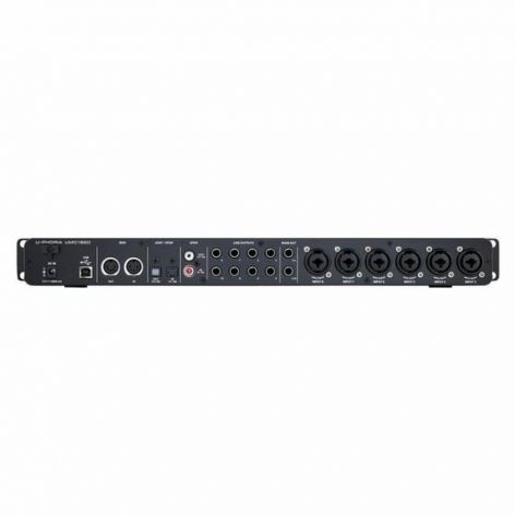 BEHRINGER UMC1820 8CH