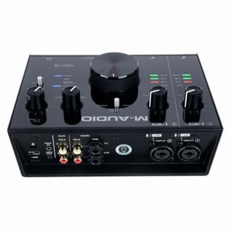M-AUDIO AIR 192 /8 2IN /4OUT