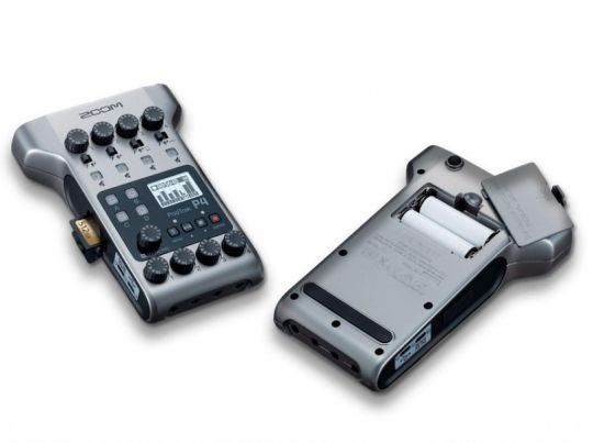 ZOOM PODTRACK P4 PODCAST RECORDER