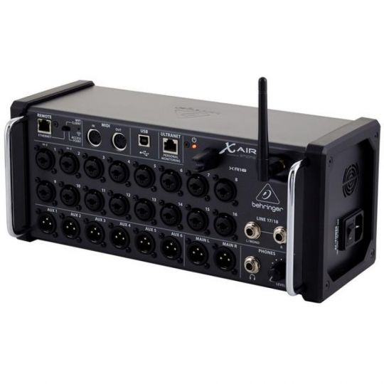 BEHRINGER XR18