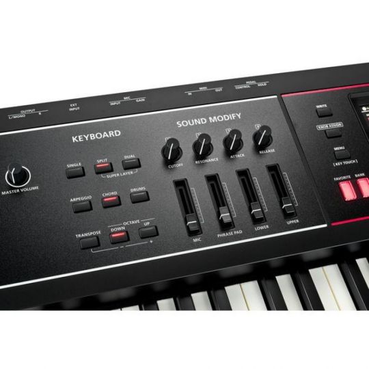 ROLAND JUNO D6 KEYBOARD SYNTHESIZER