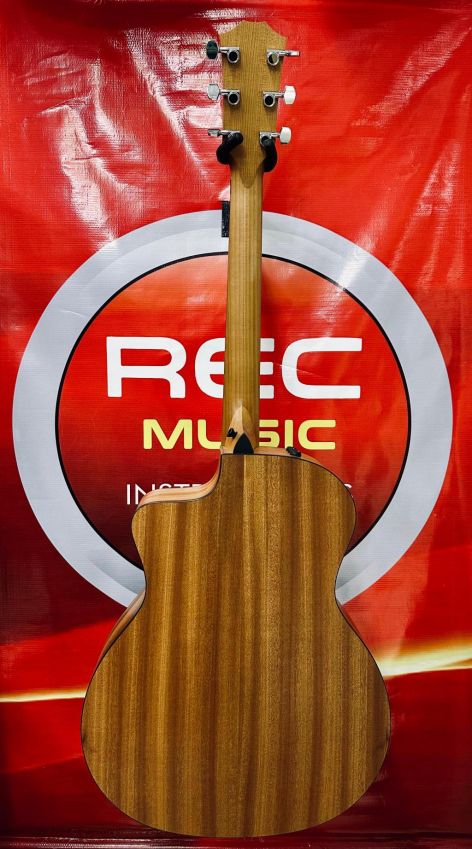 TAYLOR 114CE SAPELE SPRUCE