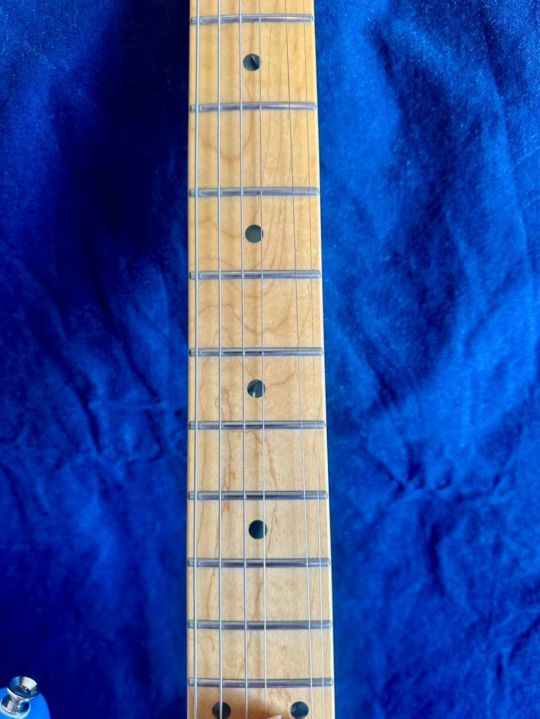 FENDER GUIT. AERODYNE SPECIAL STRATO B STOCK