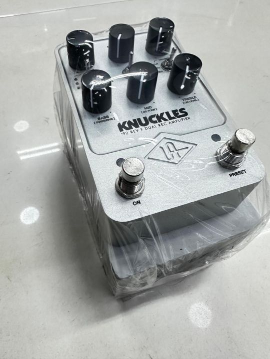 UNIV.AUDIO KNUCKLES B STOCK 