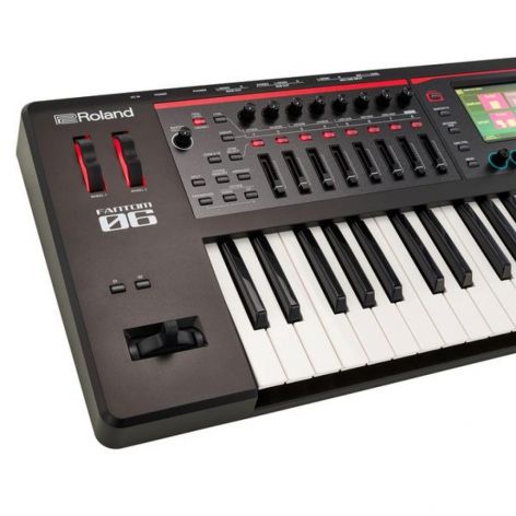 ROLAND FANTOM 06