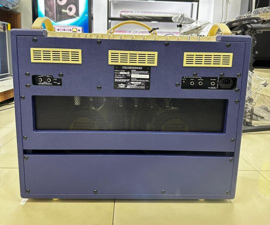 VOX AC30C2 B STOCK 
