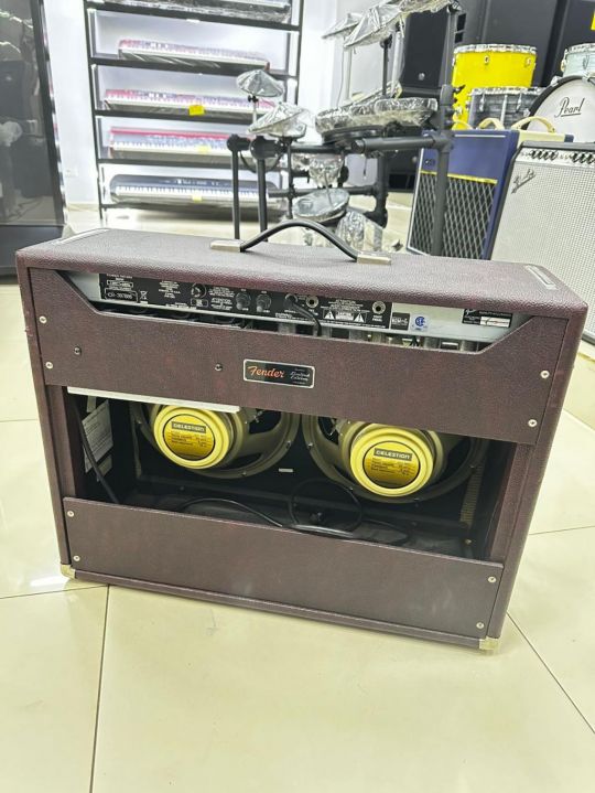 FENDER TWIN REVERB 65 LIMITED B STOCK 