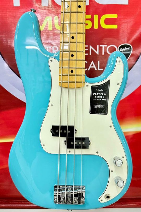FENDER BASS P.BASS MEX. PLAYER II AQB 0140472518