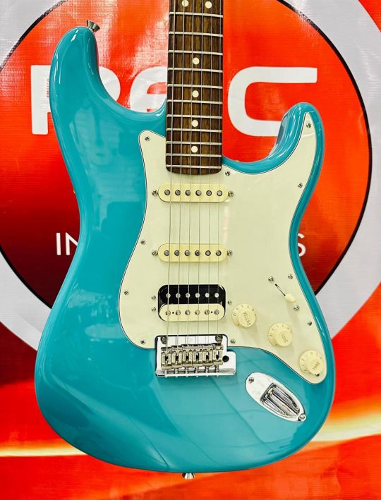 FENDER AMERICAN PROF.II HSS 0113910719 B STOCK 