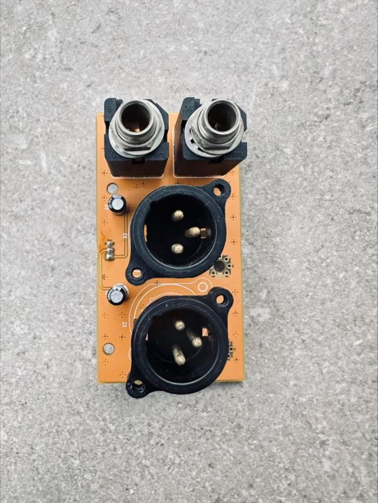 BEHRINGER PLACA X32 MONITOR /CONTROL ROOM OUTPUT