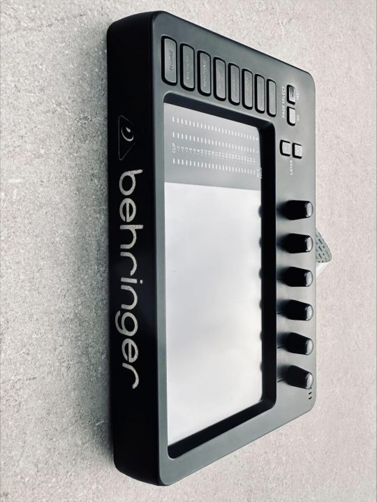 BEHRINGER PLACA X32 VISOR COMPLETO