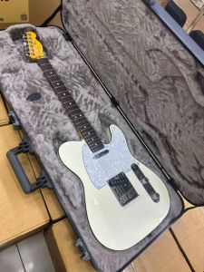 FENDER AMER. ULTRA TELECASTER WH 